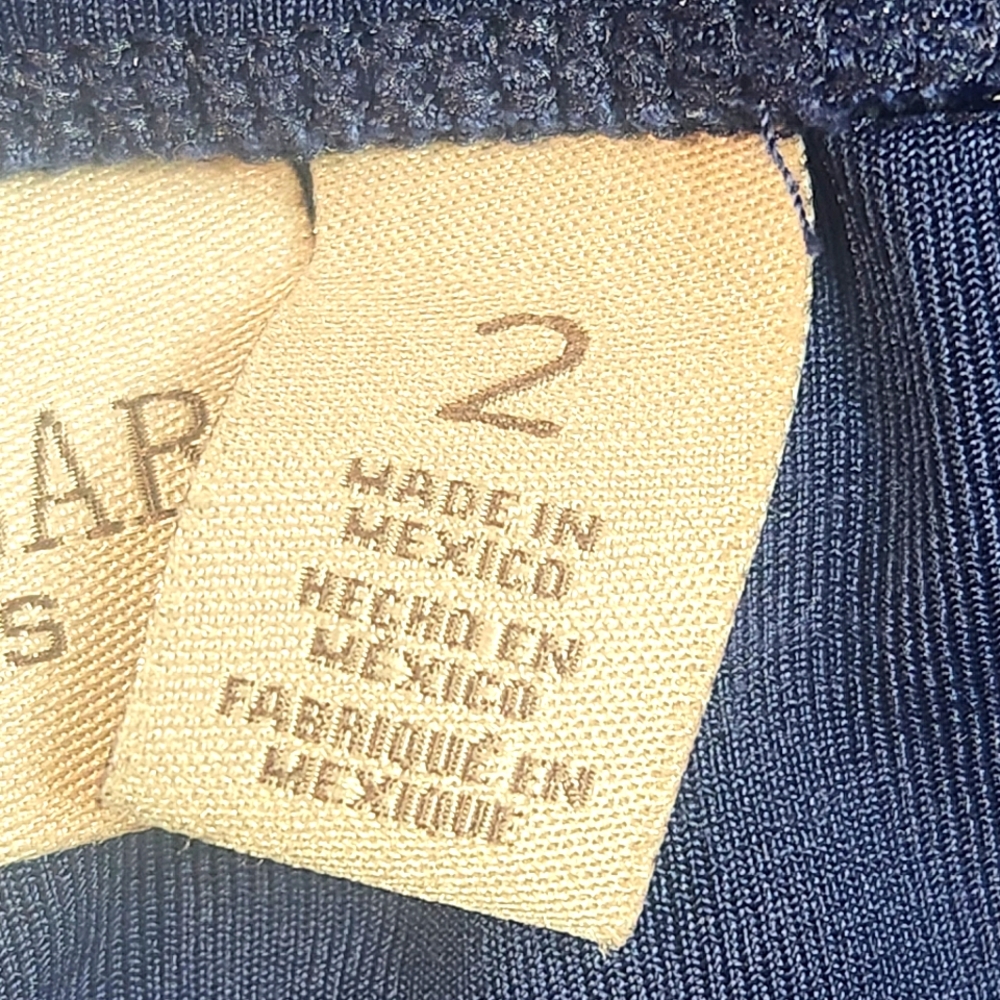 EASYWEAR by CHICO'S Navy Capri Length Pants - Picture 11 of 12
